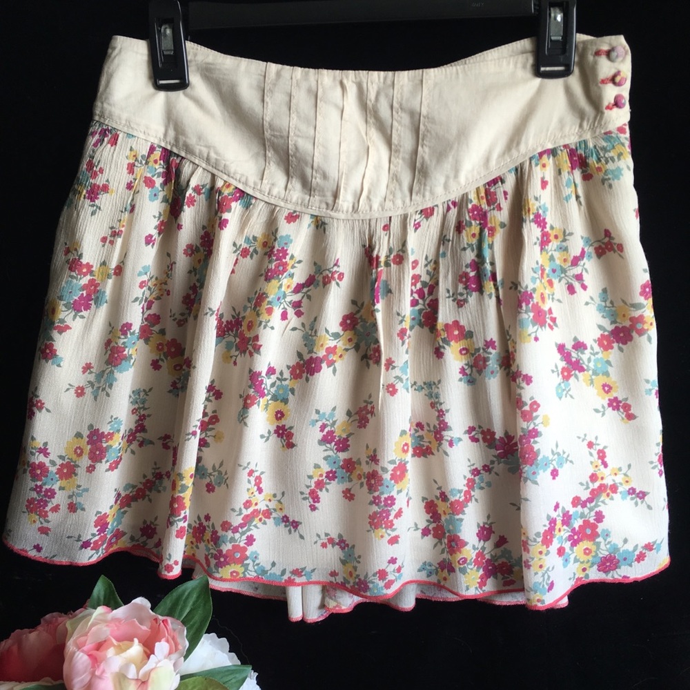 Kimchi Blue Floral Print Mini Skirt - Sz 2